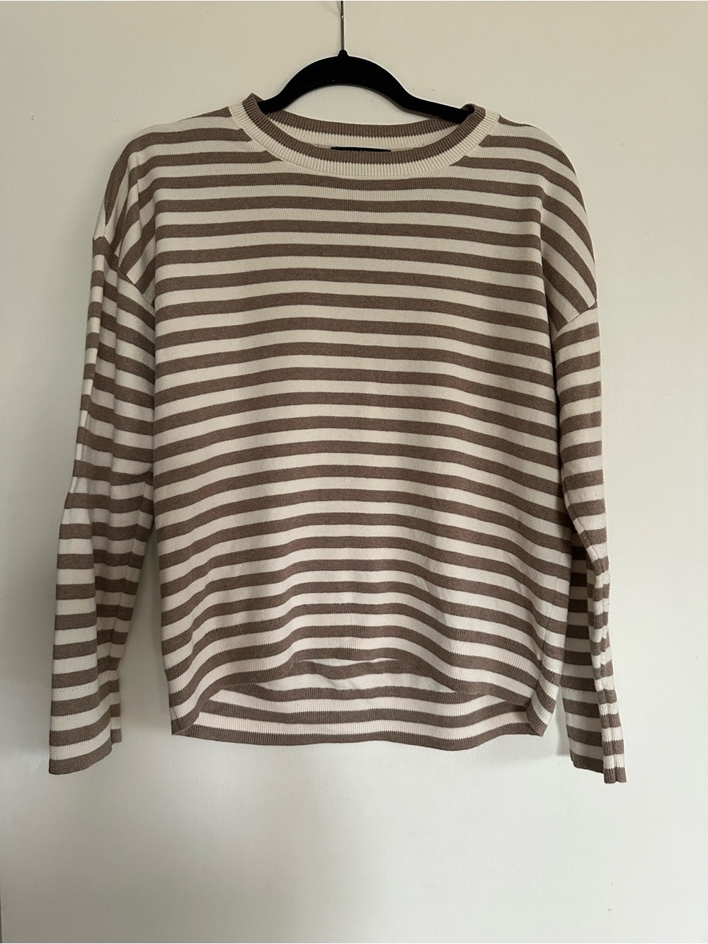 Banana Republic Striped Crewneck Sweater in Cream and Beige